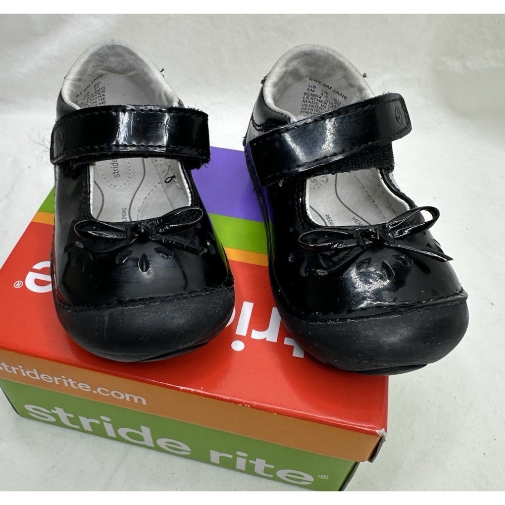 Stride Rite Mary Jane Black Girls Patent Leather Bow Sz 5 M with box